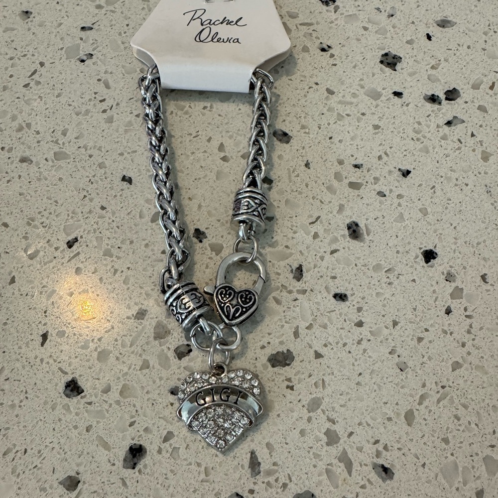 NWT Silver Heart “Gigi” Charm Bracelet - Picture 2 of 4